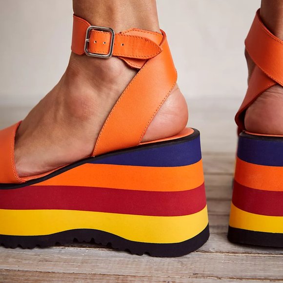 Free People Parris Platform Wedge Leather Sandals in Solar Flare - Picture 4 of 4